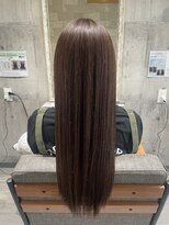 パダ(PADA)&nbsp;ストレートロング