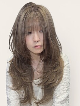 ジゼル(GiseL) 外はねレイヤー ミルクティー