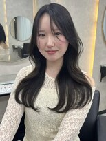 ルノン フィージュ(LUNON fieju)&nbsp;黒髪クラゲヘアーオリーブグレー小顔ココアベージュ