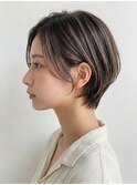 大人可愛い◎レイヤーショートボブ×白髪ぼかしハイライト
