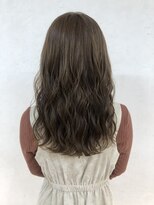 リア(Lia by KENJE)&nbsp;Lia ブリーチ無しでもアッシュベージュ♪