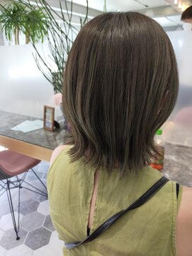 ワン 横浜(ONE005) ハイライト×ミントアッシュ