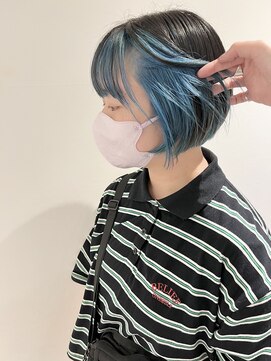 ラミエバイメルト 下北沢(lamie by melt) 【村上慶登】アイスブルー インナーカラー 水色カラー ブリーチ