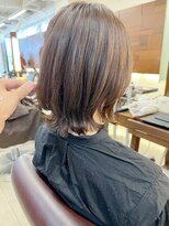 キアラ(Kchiara) くびれ外ハネレイヤーミディアムkchiara福岡川野直人