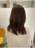 ナチュラルベージュ×ミディアム