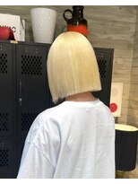 ヲタク(wotaku.)&nbsp;ブロンドカラーハイトーンケアブリーチダブルカラー抜きっぱなし