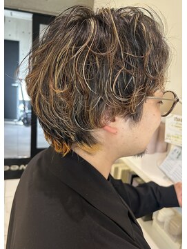 スウィープ(sweep) メンズカット/ハイライト/パーマスタイル