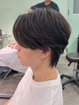 ジーニー 千葉(GENiE) ウルフ/アッシュブラック/カルマパーマ【高野優真】