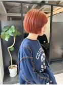 オレンジベージュ×ボブ