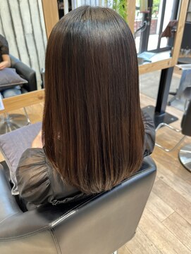 ロリ(Loli) 30代40代50代髪質改善・ミディアムレイヤー・縮毛矯正