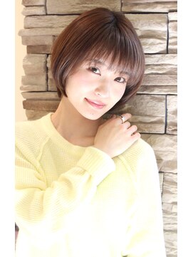 レウナ 外苑前(Reuna) 20代30代40代大人可愛いショート 丸みが綺麗なショートボブ