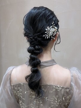 ガーデンヨコハマ(GARDEN YOKOHAMA) 【チバ】あみおろしアレンジ ローポニー ゆるふわアレンジ