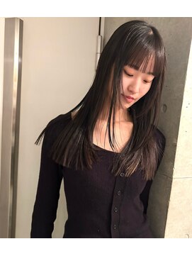 ネスト(NEST) ぱつっとロング