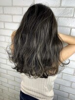 ディーバ 横浜(D.I.E.V.A)&nbsp;20代30代40代髪質改善大人ミディアムレイヤーオリーブグレージュ