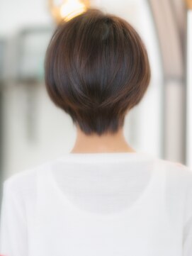 ヴィアラ 自由が丘(VIALA) 【VIALA 自由が丘】ひし形×ショートボブ