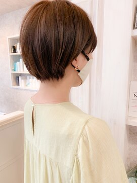 キャアリー(Caary) 福山 人気イルミナカラー キャアリー丸みマッシュショートcaary