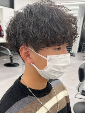 リップス 栄(LIPPS) 波巻きスパイラルツイストスパイラル無造作ニュアンスカール