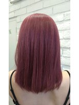 ヘアアートヒサ(HAIR ART hisa)&nbsp;「RYOKO」 30代～40代  ピンクレッドカラー