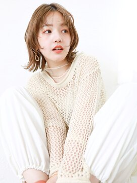 スリール バイ ミリー 江坂(Sourire by milly) 【Sourire江坂】ハイトーンくびれ外ハネミディアムマチルダボブ