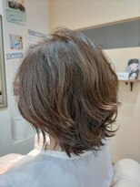 キラーナ(Kirana)&nbsp;外ハネ大人ウルフ