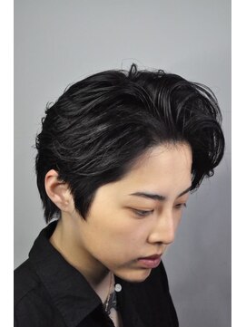 ヒロ銀座 バーバーショップ 札幌本店(HIRO GINZA BARBER SHOP) リバースカール