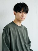 黒髪マッシュショート