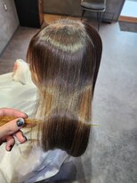 燈&nbsp;美髪縮毛矯正