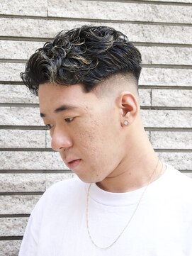 ザバーバー 渋谷(THE BARBER) Middle Skin Fade×Perm