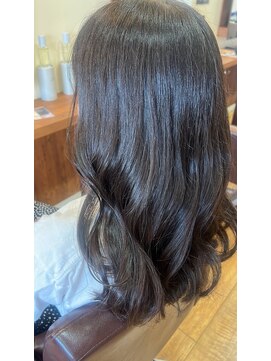 エッセンス 韓国風巻き髪