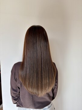 ケークリエイティブコード(K creative COrDE) 透け感ナチュラルブラウン×艶ストレートロング