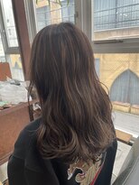 ヘアメイク デザート(HAIR MAKE DESART)&nbsp;高盛　優芽香【ふんだんハイライト×ダークグレージュ】