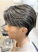 毛流れセンターパートナチュラルツーブロック刈り上げ