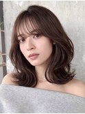 ミディアムヘア/外はねレイヤーカット/くびれ30代40代50代表参道