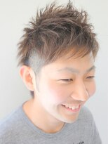 ヘアメイク クープ(Hair Make Coupe) 2ブロックショート