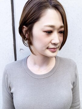 モリオ フロム ロンドン 成増店 前下がりショートボブオフィスコンサバ