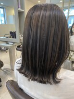 ヘアーサロン イルア 北越谷(hair salon I'LUNA)&nbsp;ハイライトグレージュ　外ハネボブ