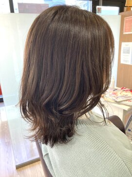 エル バイ ファースト(L by first) 【L by first】アッシュ×くびれミディアム◎20代30代40代50代