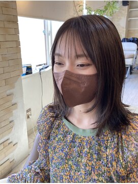 ハル(Hal.) 伸ばしてる方にオススメ♪レイヤーミディアムスタイル