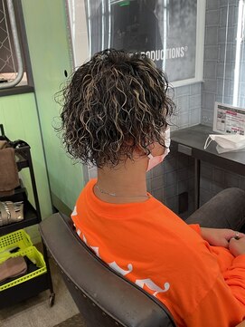 レア 渋谷(Le'a) 縦落ちツイストスパイラル