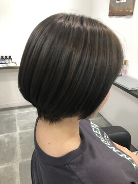 クレール(Claire) ショートボブ