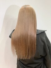 ヘア イノウエ HAIR INOUE ツヤツヤ　ブロンド　ロング