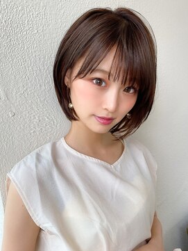 アフロート ディル(AFLOAT D'L) 20代30代40代大人かわいい 小顔 前下がりボブ ひし形シルエット