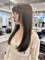 サンクプロジェクト(cinq PROJECT)&nbsp;ミルクティーベージュダブルカラー姫カット顔まりウルフカット