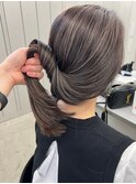 ハイライト白髪ぼかしダブルカラーインナーカラーショートボブ