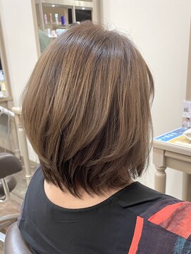 アルターリール(aL ter Rire) カール/セミディ/シアーカラー/姫カット/鎌取/中村郁未