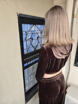 オル(ORU) ミルクティーベージュ