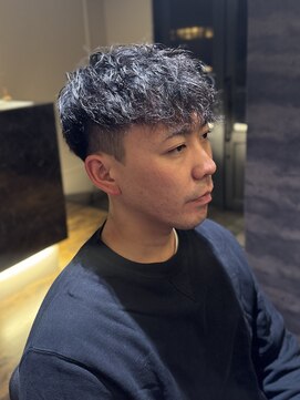 エクファフォーメン(EX-FA FOR MEN) MEN’S HAIR/ブルーブラック/フェザーパーマ/瀬田