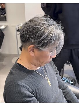 ステラ(STELLA) メンズ/バレイヤージュ/センターパート/ブリーチ＆ダブルカラー