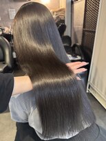 エルバイラビス 大宮(elu by lovis)&nbsp;《鈴木茉奈》アッシュブラック/暗髪/艶髪/透明感
