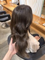 リッチオ(Riccio)&nbsp;オリーブグレージュ